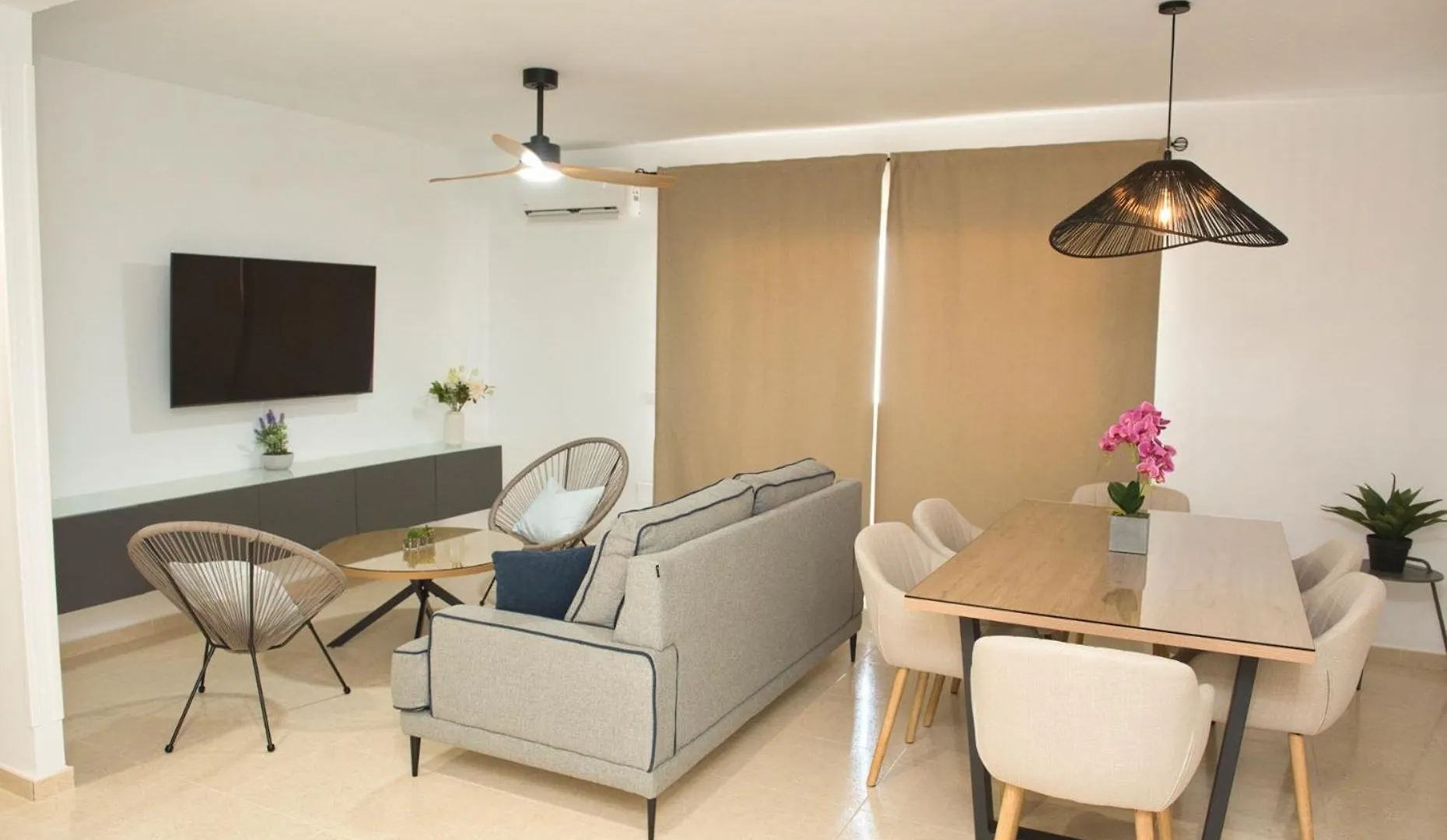 Coin Premium San Cristobal Apartment 0*,
