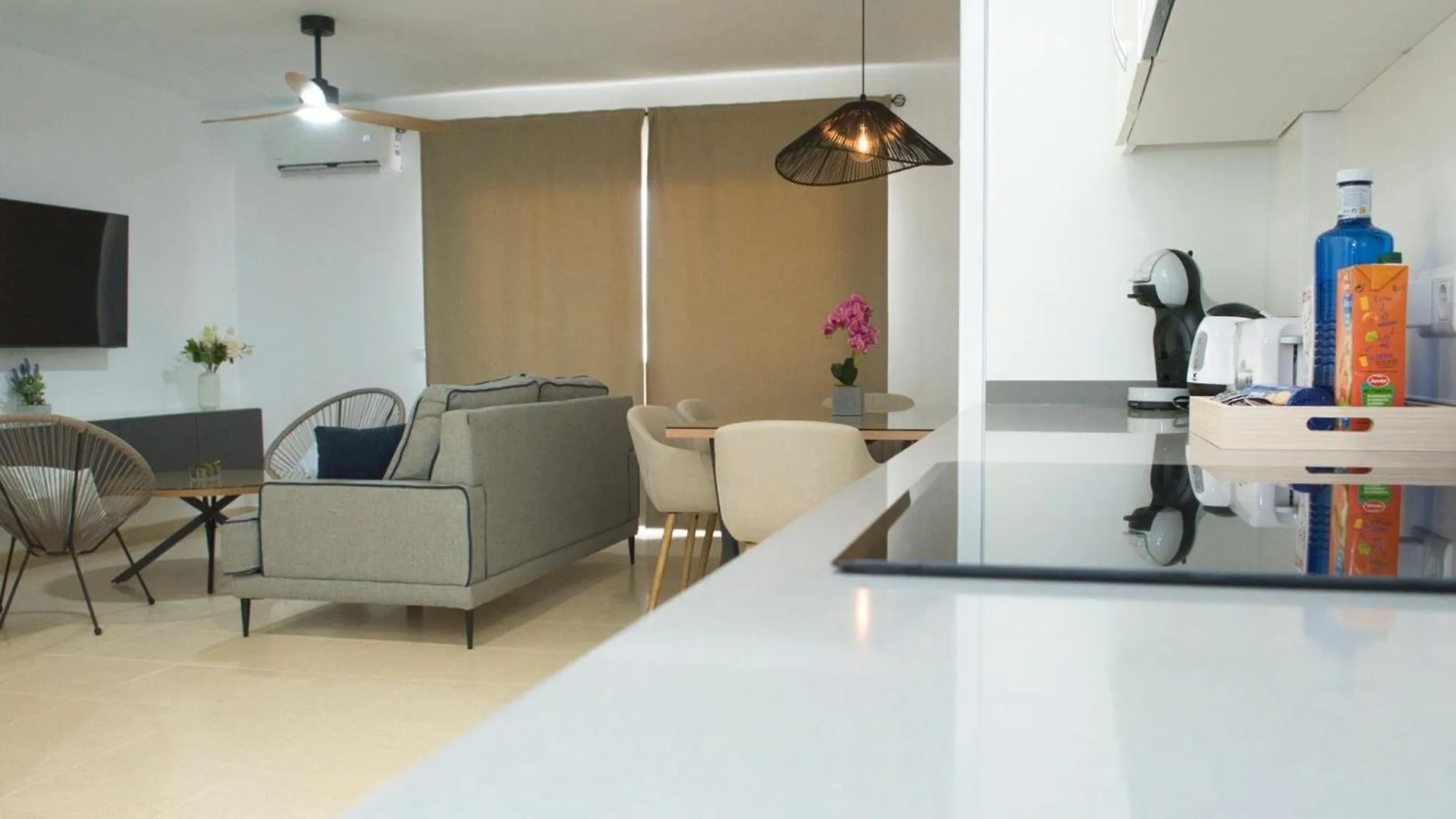 Coin Premium San Cristobal Apartment